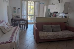 CERVIA nei pressi di scuole 