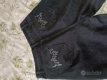 Due jeans al prezzo di uno