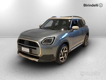 MINI Mini Countryman U25 - Mini C Favoured Country