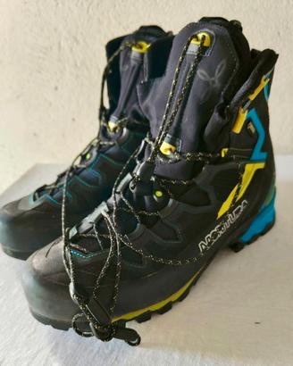 Scarponi alpinismo donna Montura taglia 39