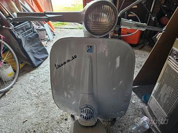 Vespa 50 1966 con libretto