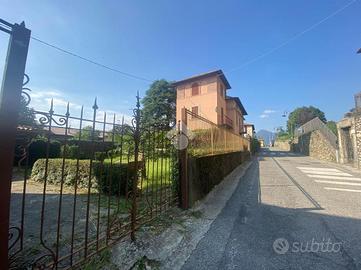 VILLA SINGOLA A PALADINA