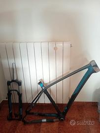 Forcella rock shock + telaio focus raven