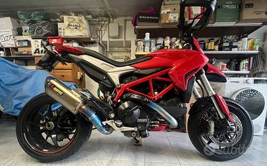 Ducati hypermotard 939