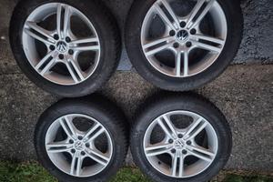 cerchi 16 golf con antineve 