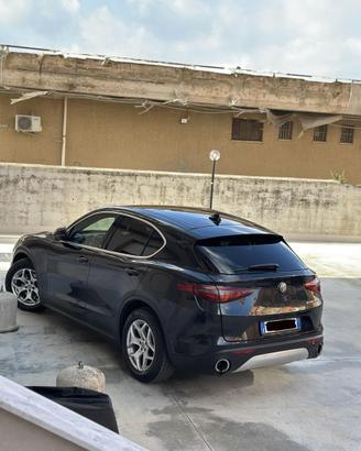 Alfa Romeo Stelvio 2.2 190 CV  at8 TETTO PANORAMA