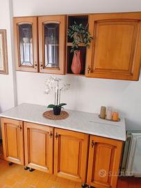 CREDENZA + PENSILI con top resistente