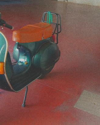 Vespa PX