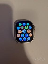 Apple Watch Ultra 1, 49 mm - scatola e accessori