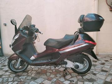 Piaggio X8 200cc