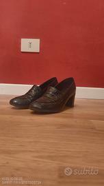 scarpe décolleté  nere in pelle stampato coccodril