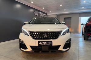 PEUGEOT 3008 BlueHDi 130 S&S EAT8 Business