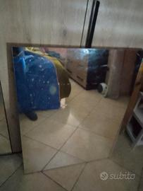 specchio camera da letto o salone 