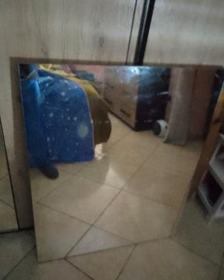 specchio camera da letto o salone 