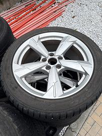 Cerchi con gomme A4 245/45/18 100v