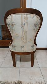 poltroncina in stile 