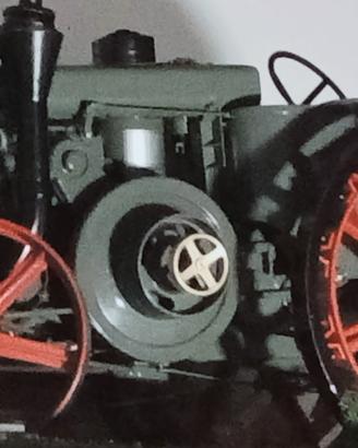 Modello Super Landini  1:8