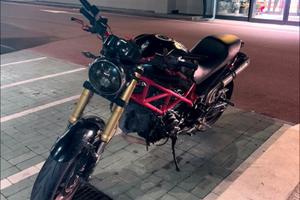 Ducati Monster 695 Depo A2