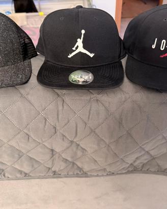3 Cappelli Jordan Originali – Lotto a 40 €