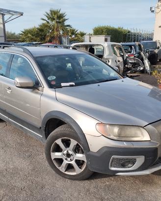 VOLVO XC70 ricambi usati 