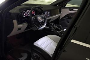 porsche Cayenne coupe nuovo modello