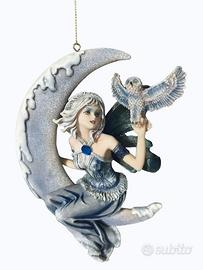 LES ALPES WINTER FAIRY FATA SEDUTA SU LUNA RARA