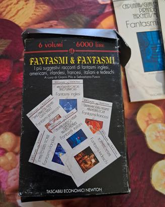 Cofanetto di Libri tascabili