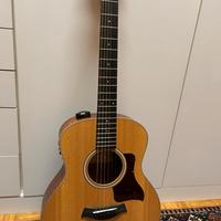 Chitarra Acustica Taylor