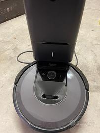 iRobot Roomba i7+ (i7558) - Svuotamento Automatico