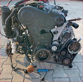 AUDI A4 B8 2.0TDI MOTORE COMPLETO CODICE CAGA