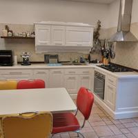 Cucina completa di elettrodomestici