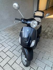 Vespa LX50
