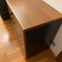 Diversi mobili in legno da regalare