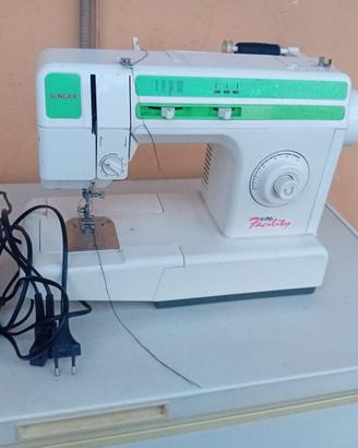 Singer macchina per cucire 9802C