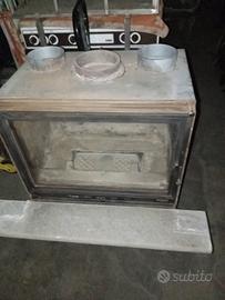 inserto camino su struttura 