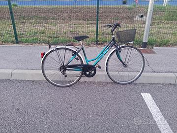city bike a marca come nuova