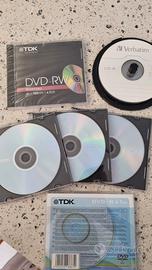 Lotto 4 DVD+R, 1 DVD-RW e 7 CD-R