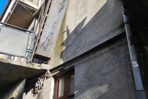 Casa su due piani da ristrutturare