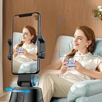 Supporto per telefono con traciamento facciale