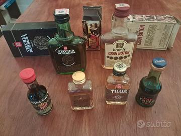 Lotto bottiglie mignon liquori