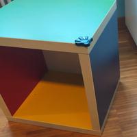 Comodino - cubo colorato