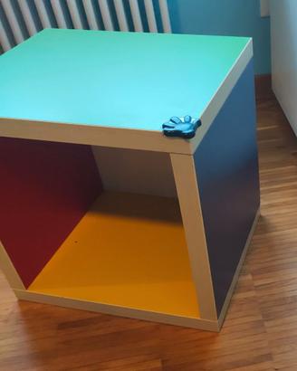 Comodino - cubo colorato