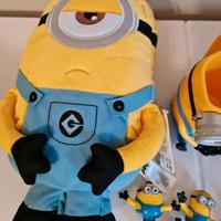 peluches,tazza,pupazzetti tutto nuovo