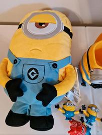 peluches,tazza,pupazzetti tutto nuovo