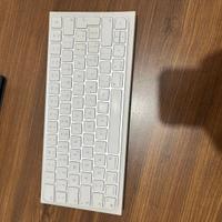 Apple Magic Keyboard