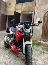 Moto BMW F900r Sport