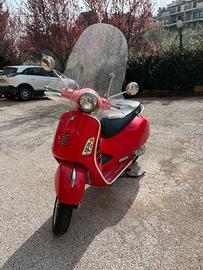 Vespa 300 gts 2009
