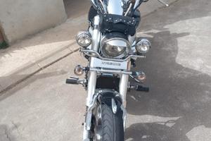 Hyosung Aquila GV 650