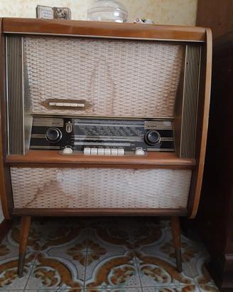 radio gira dischi