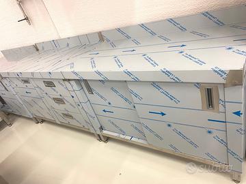 Cappe, mobili in acciaio per gelaterie, ristoranti